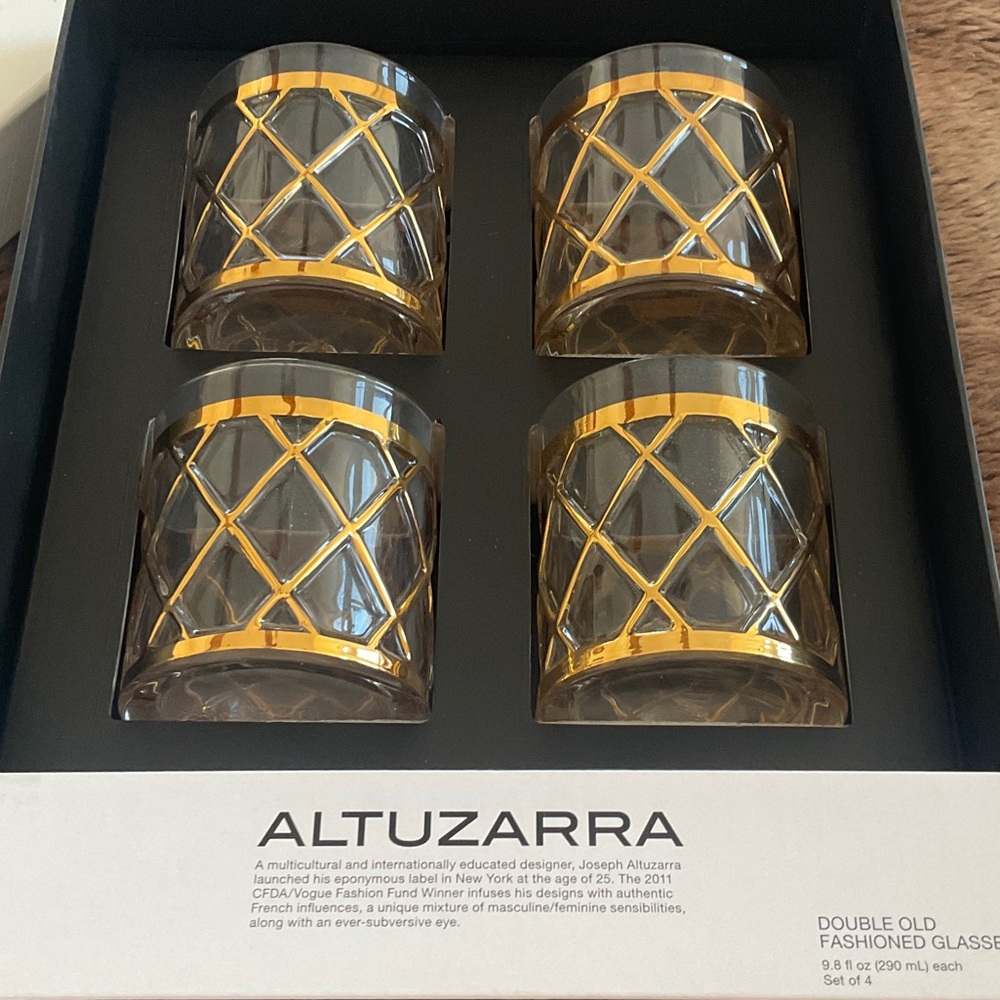 ALTUZARRA TARGET NEW SET 4 GOLD LATTICE DESIGN DOUBLE OLD FASHION GLASSES IN BOX